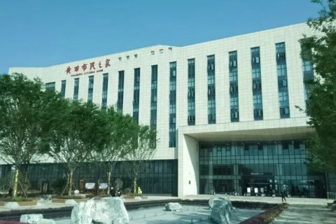智慧政务新趋势，小洒消毒机器人落地武汉市民之家