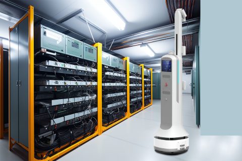 上海启用智能盘点机器人，引领零售行业数字化转型